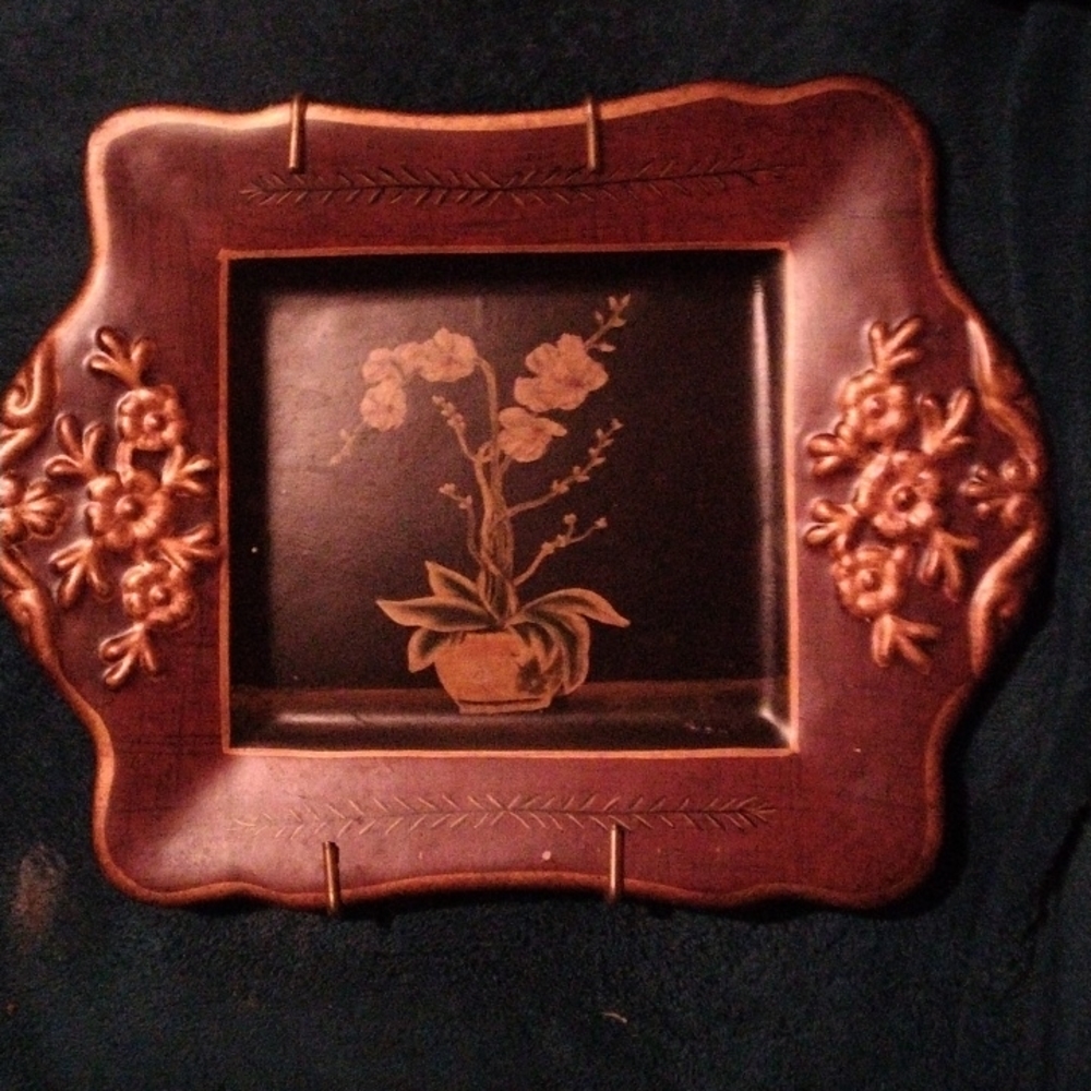 Decorative wall piece